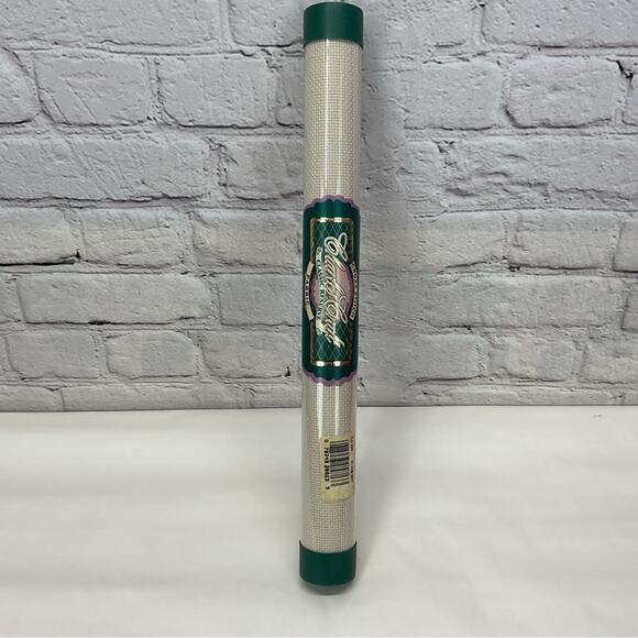 Charles Craft 14 Count Aida Cross Stitch Cloth 15" X 18” Platinum Arts Crafts - Picture 1 of 6